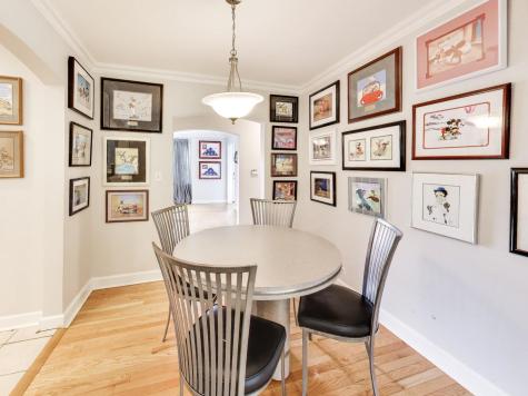 213 East Ellis Avenue Libertyville IL 60048