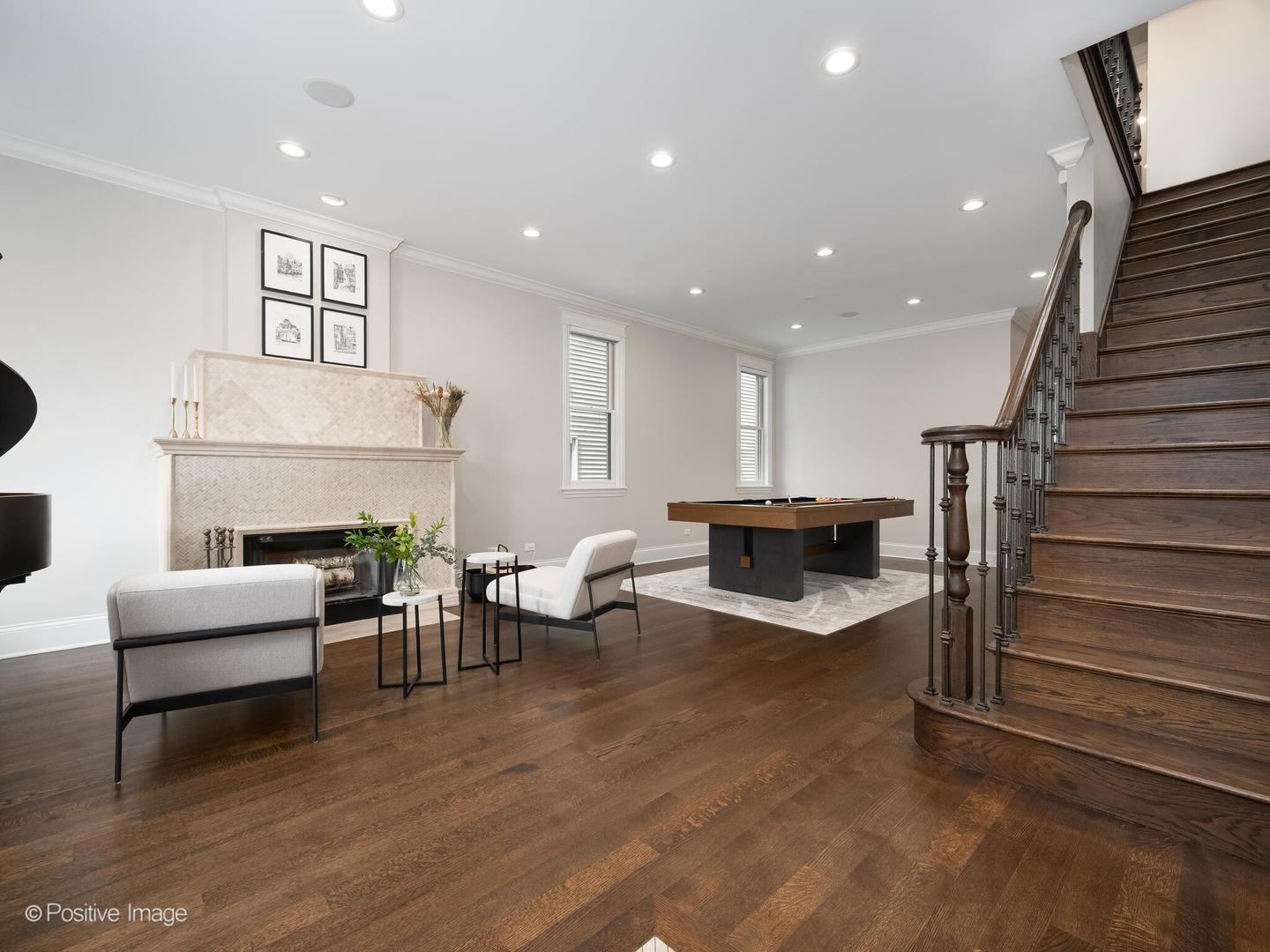 1532 West Wolfram Street Chicago IL 60657