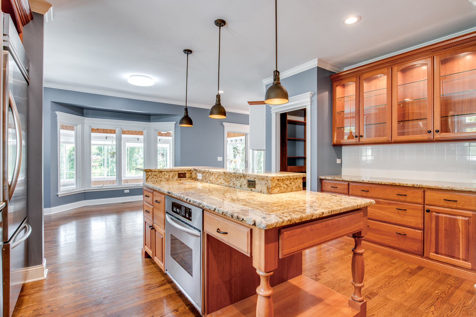 1736 Robert Lane Naperville IL 60564