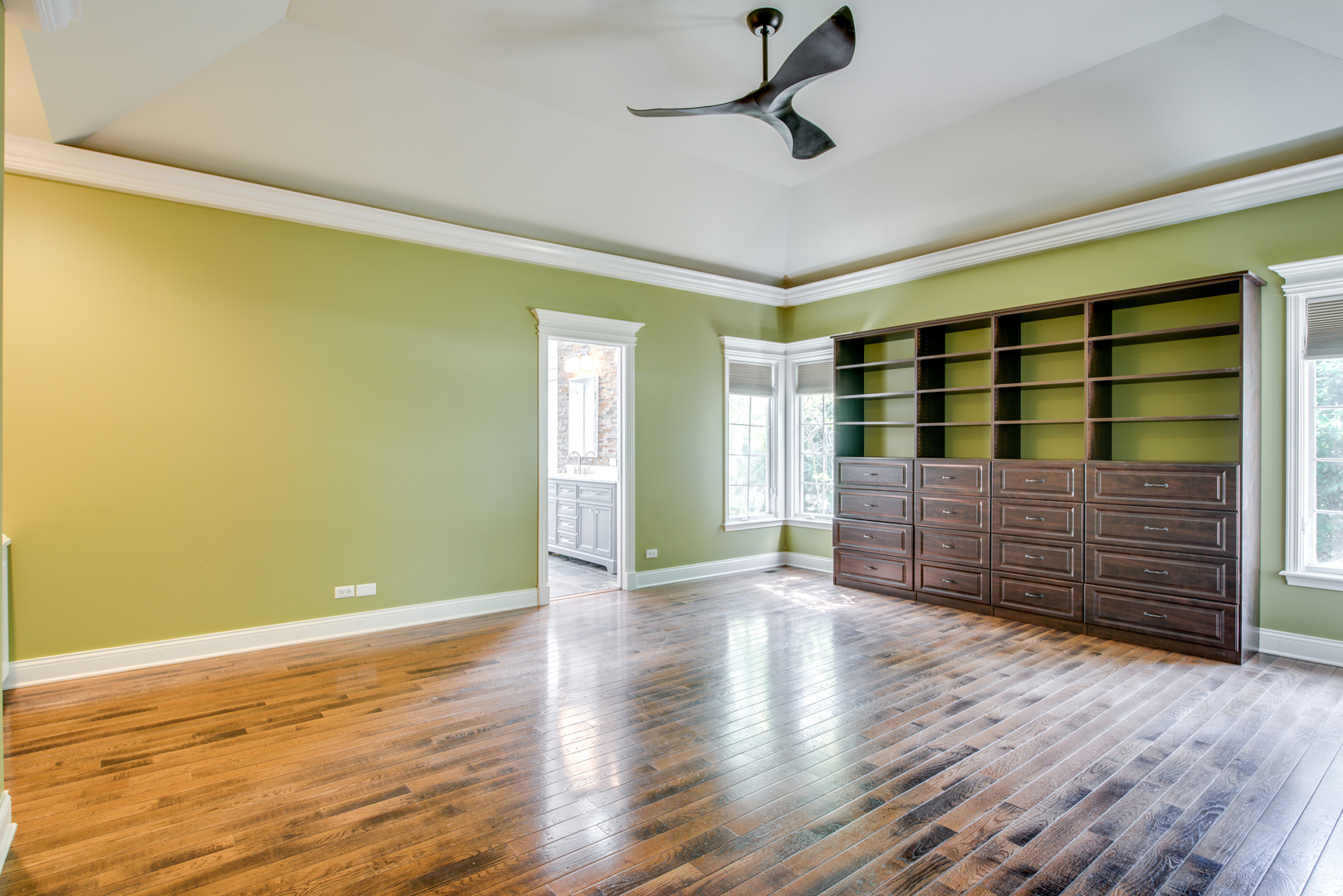 1736 Robert Lane Naperville IL 60564