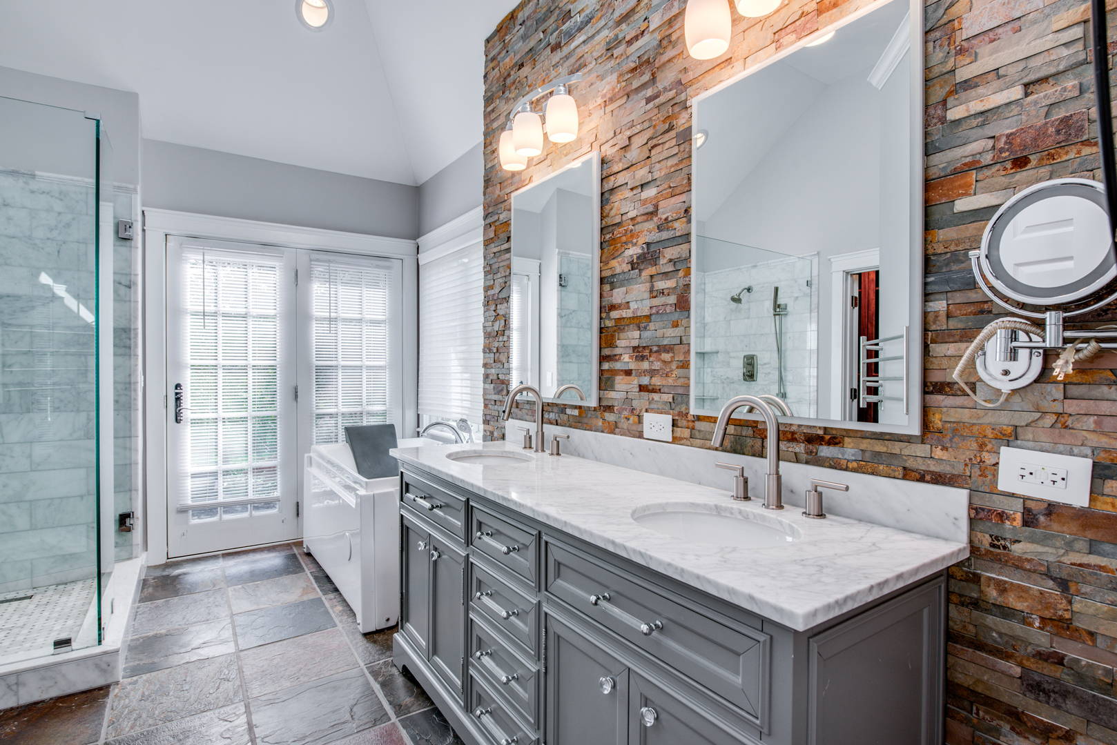 1736 Robert Lane Naperville IL 60564