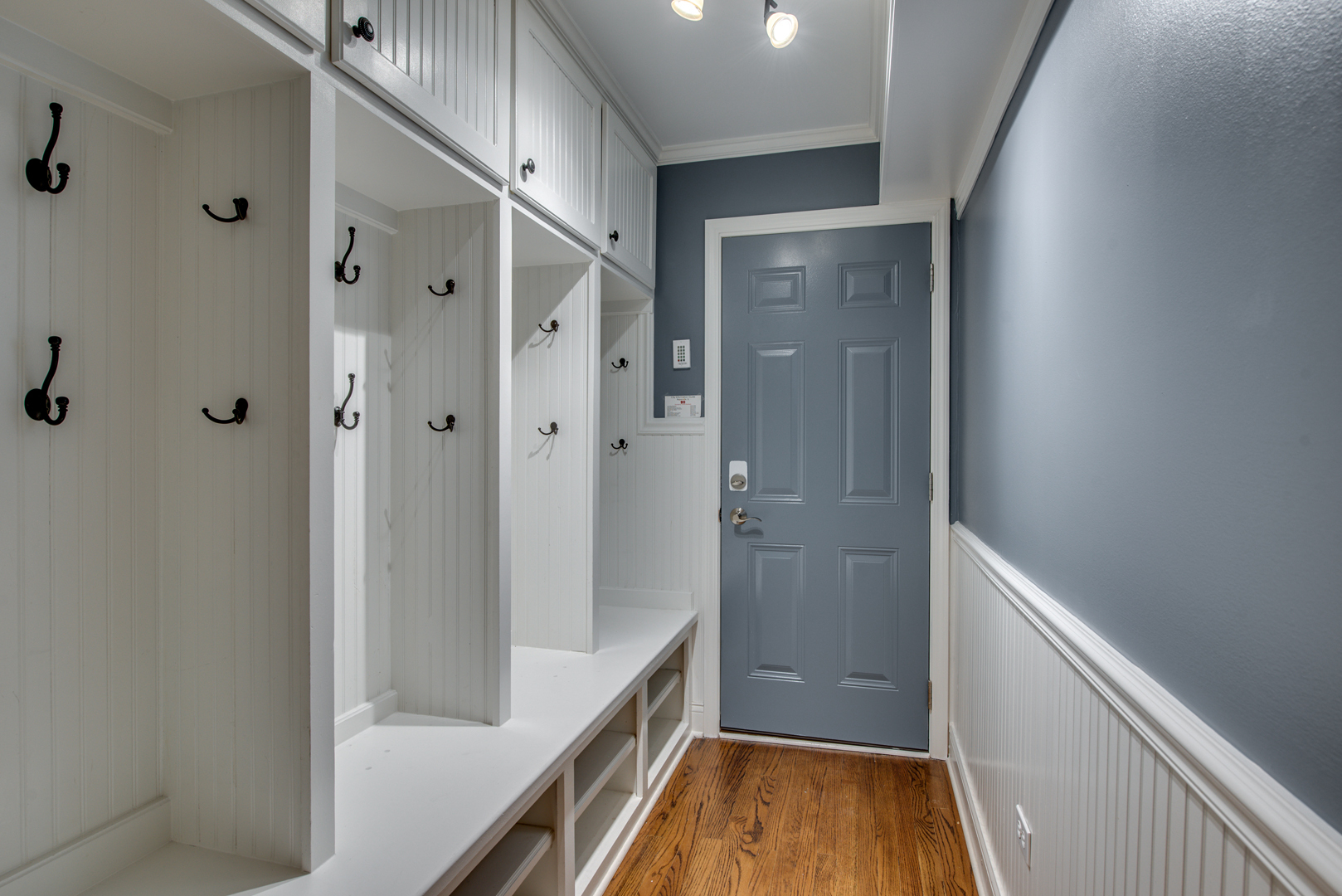 1736 Robert Lane Naperville IL 60564