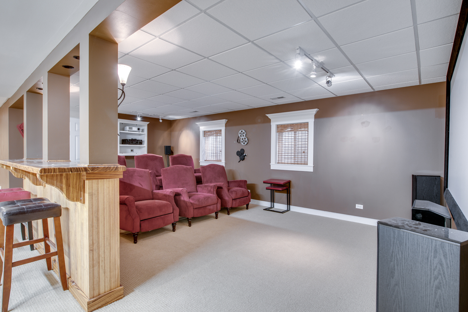 1736 Robert Lane Naperville IL 60564