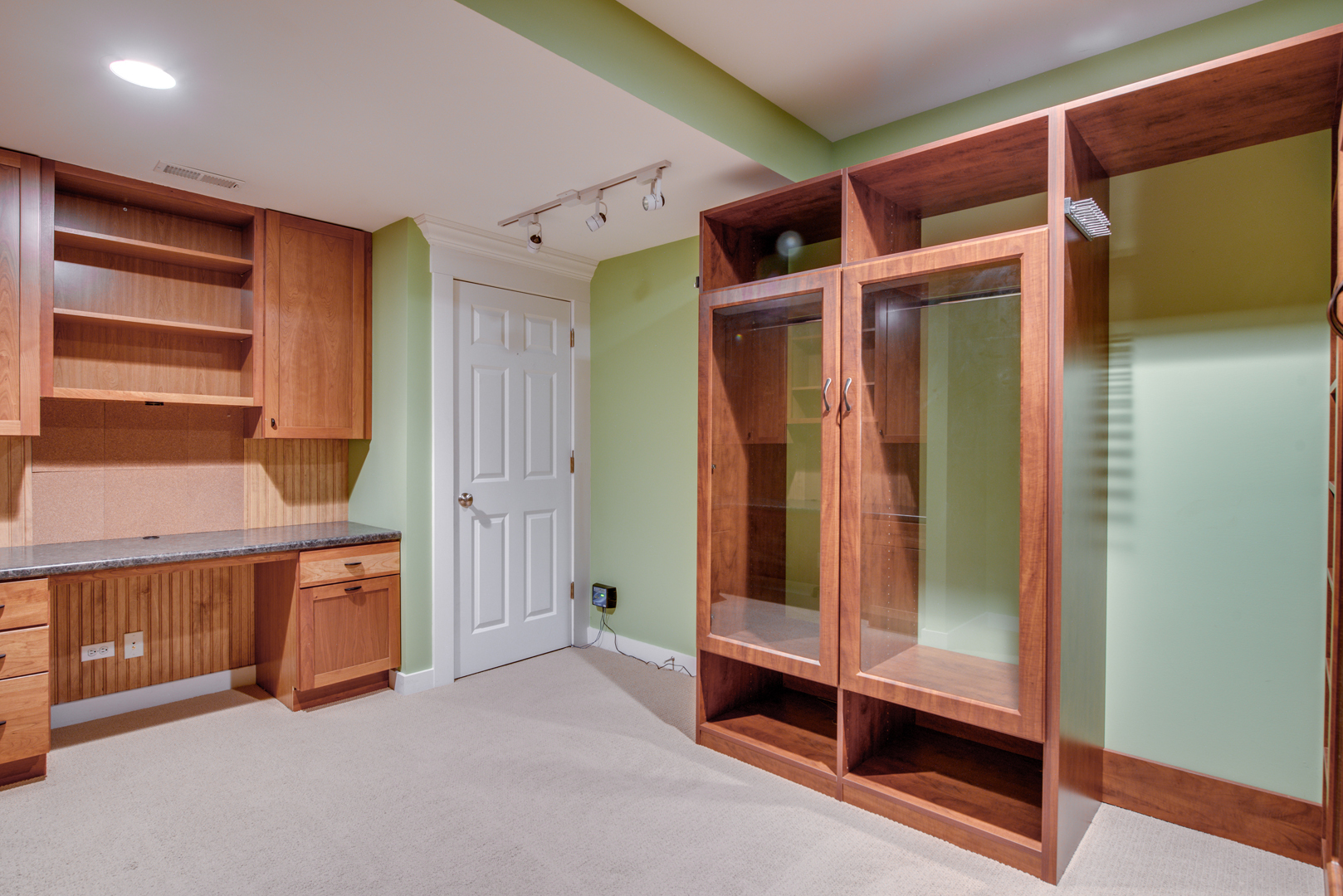 1736 Robert Lane Naperville IL 60564