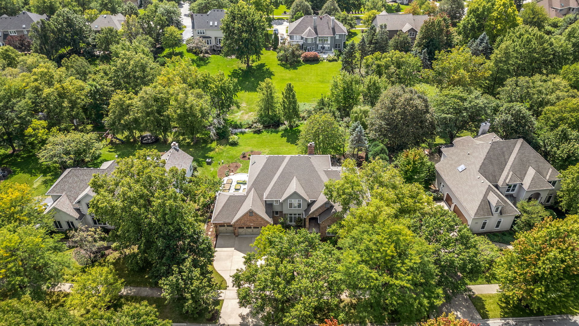 1736 Robert Lane Naperville IL 60564