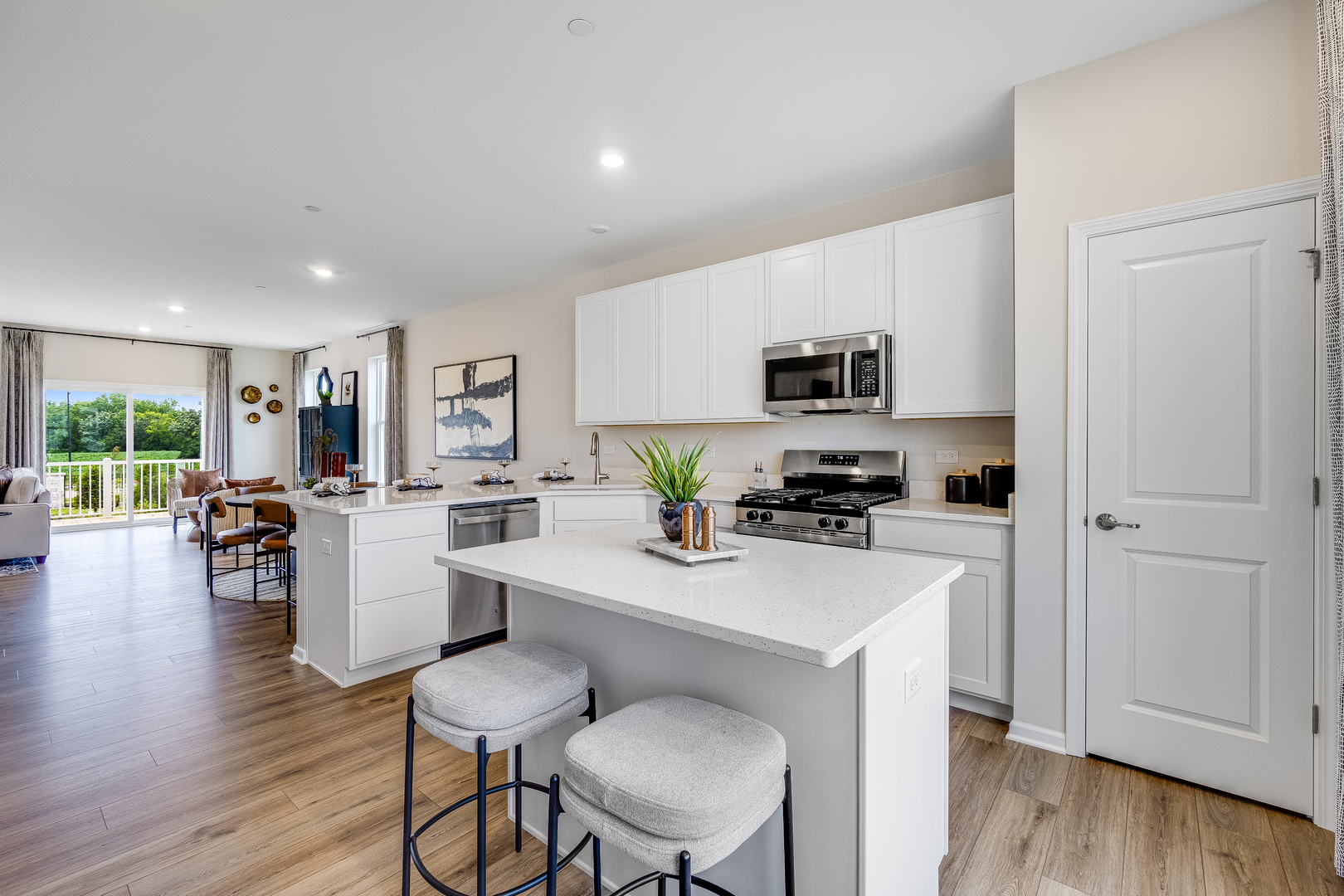 3075 Abbey Circle Aurora IL 60504