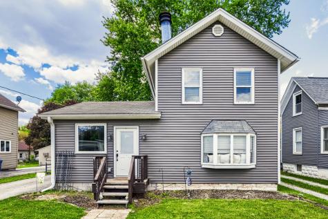 225 North May Street Hinckley IL 60520