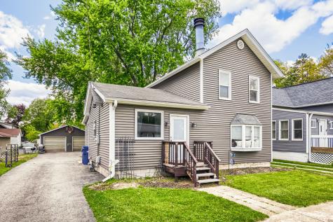 225 North May Street Hinckley IL 60520