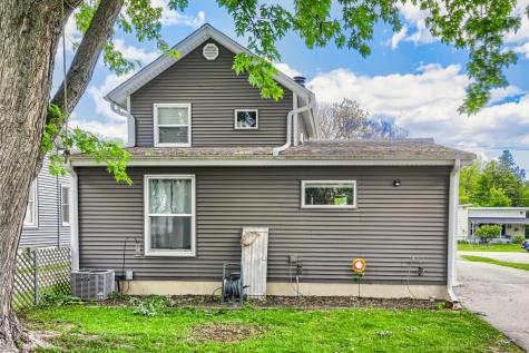 225 North May Street Hinckley IL 60520