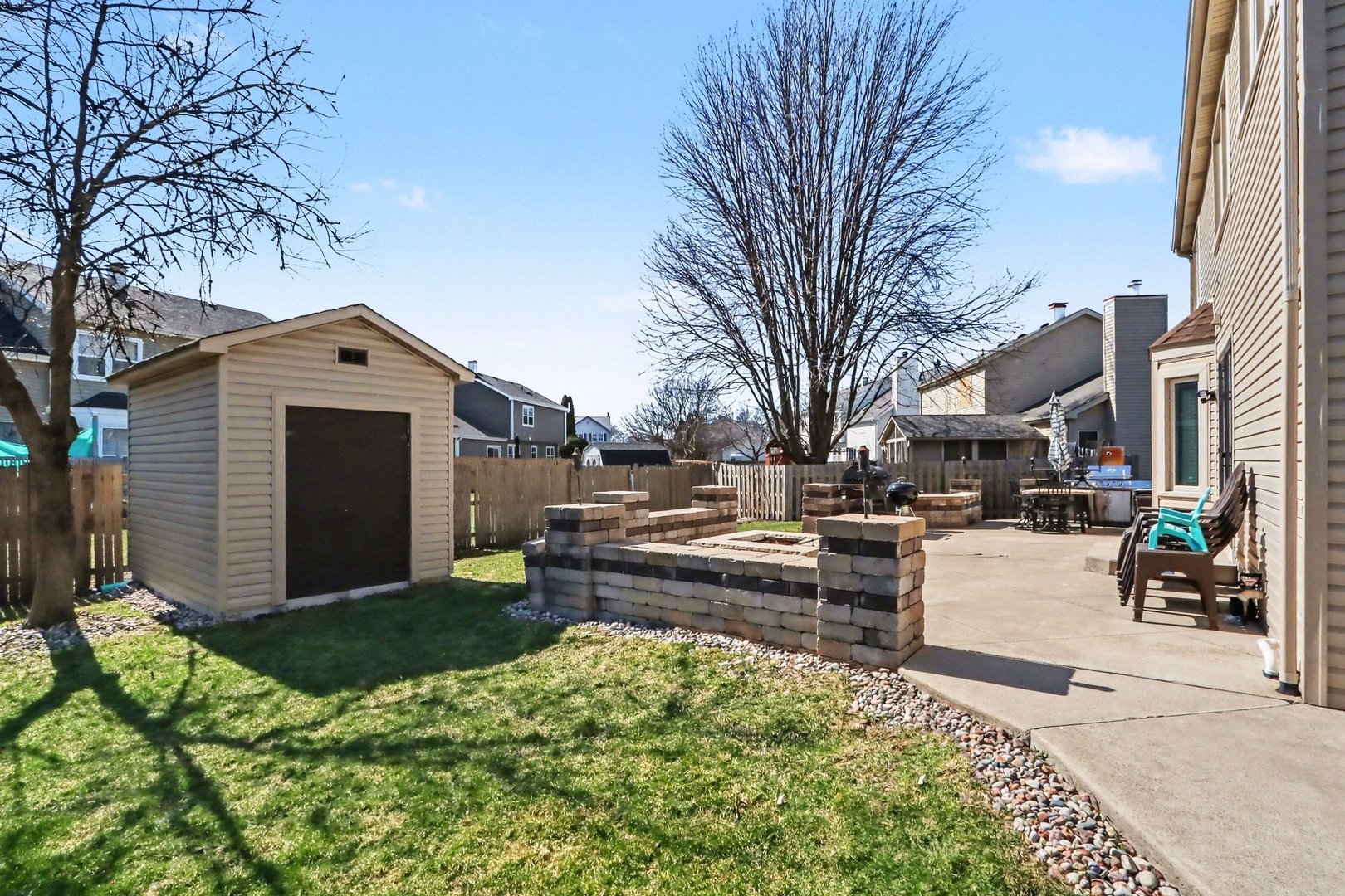 215 East Brookwood Lane E Bolingbrook IL 60440
