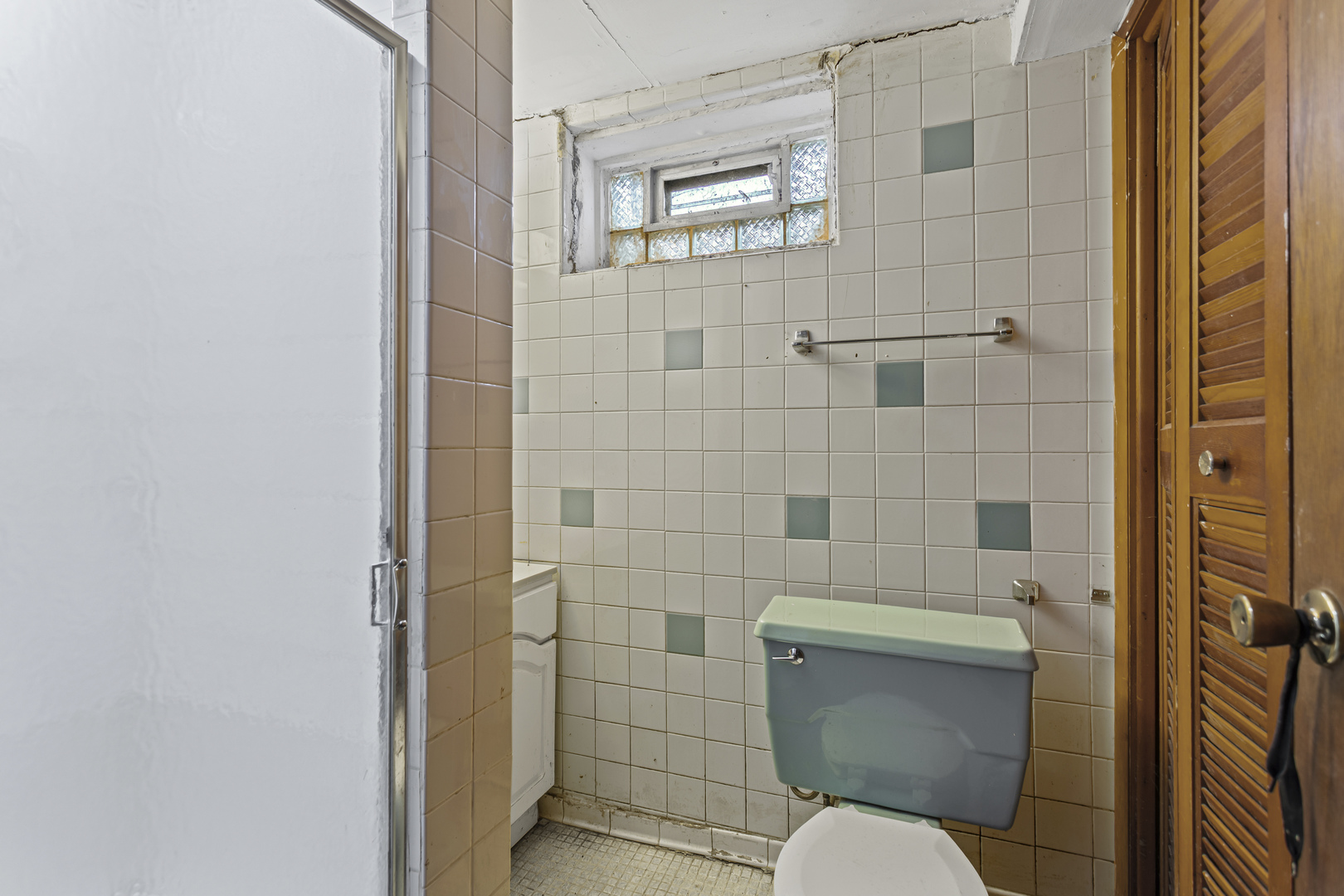 5519 Fairview Avenue Downers Grove IL 60516