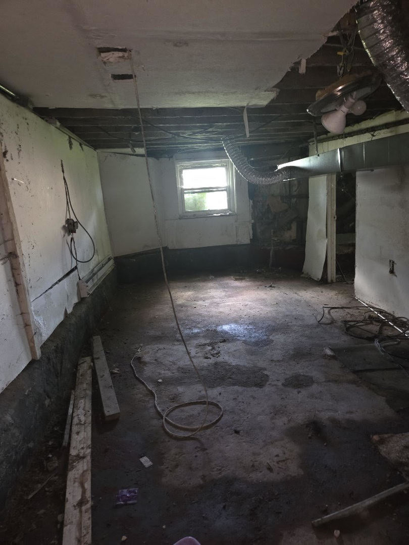 6619 South Aberdeen Street Chicago IL 60621