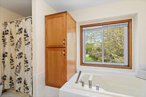 6 Amanda Yorkville IL 60560