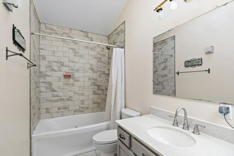 6 Amanda Yorkville IL 60560