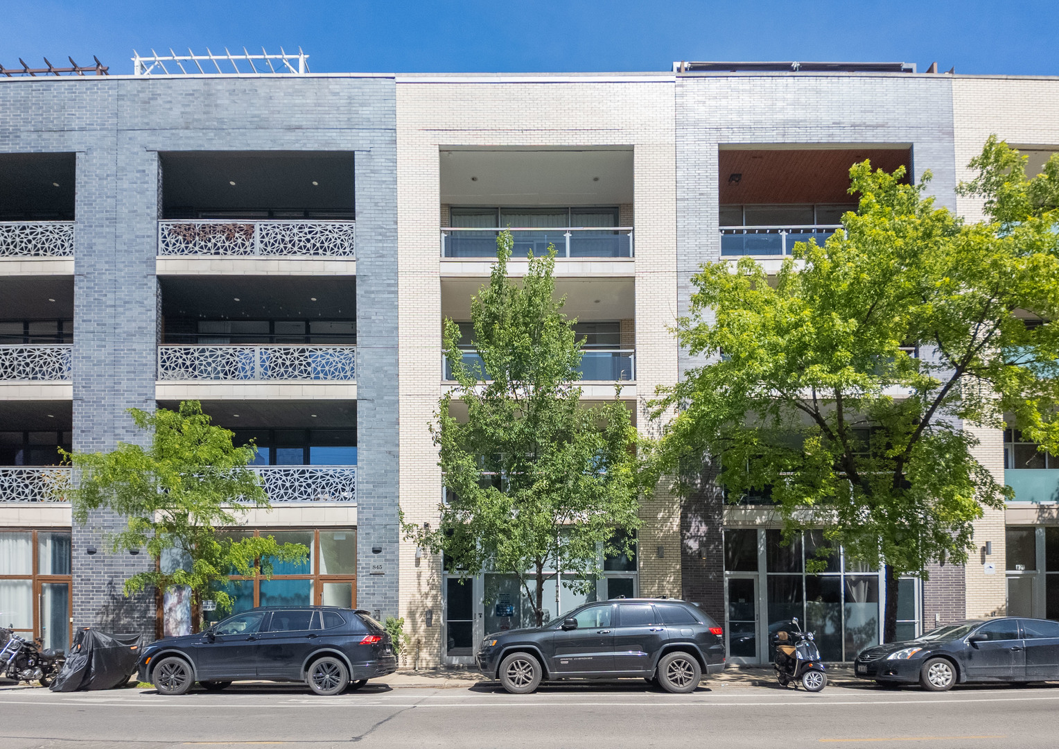 843 North California Avenue Chicago IL 60622