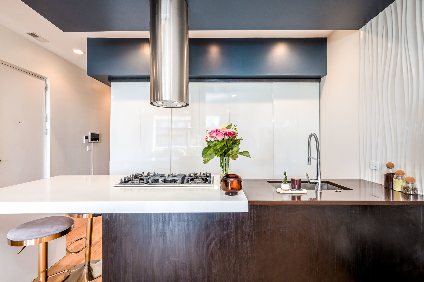 843 North California Avenue Chicago IL 60622