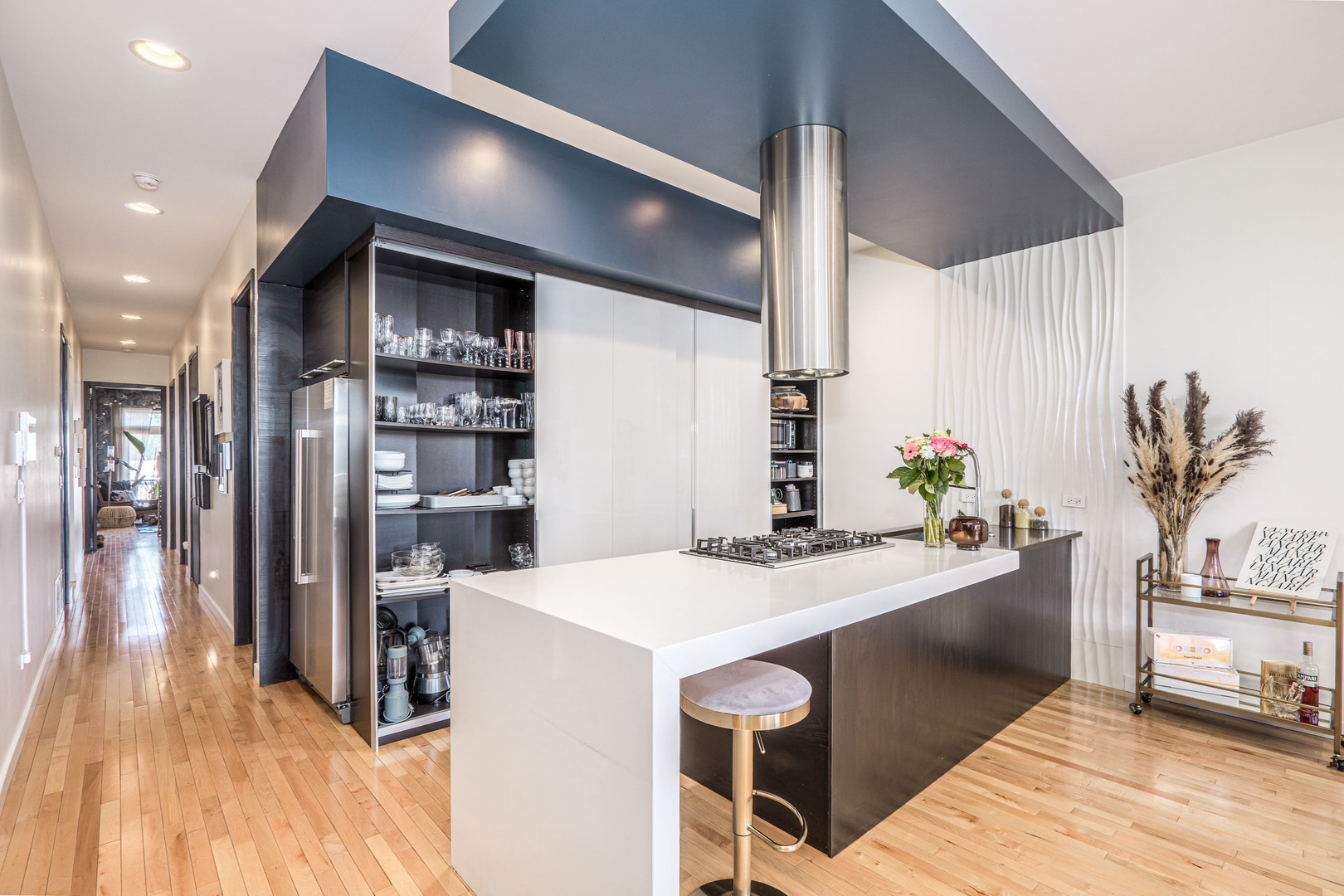 843 North California Avenue Chicago IL 60622