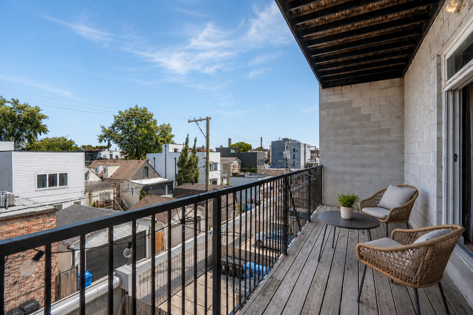 843 North California Avenue Chicago IL 60622