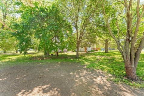 501 North State Street Bellflower IL 62174