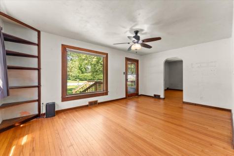 501 North State Street Bellflower IL 62174