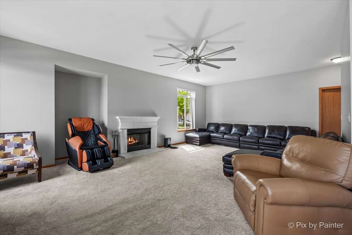 2030 Westbury Lane Aurora IL 60502