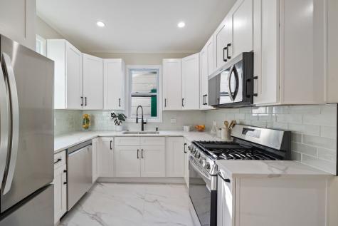 4143 North Drake Avenue Chicago IL 60618