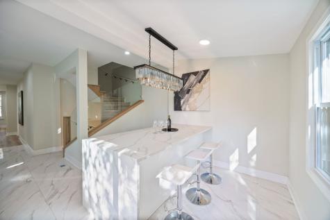 4143 North Drake Avenue Chicago IL 60618