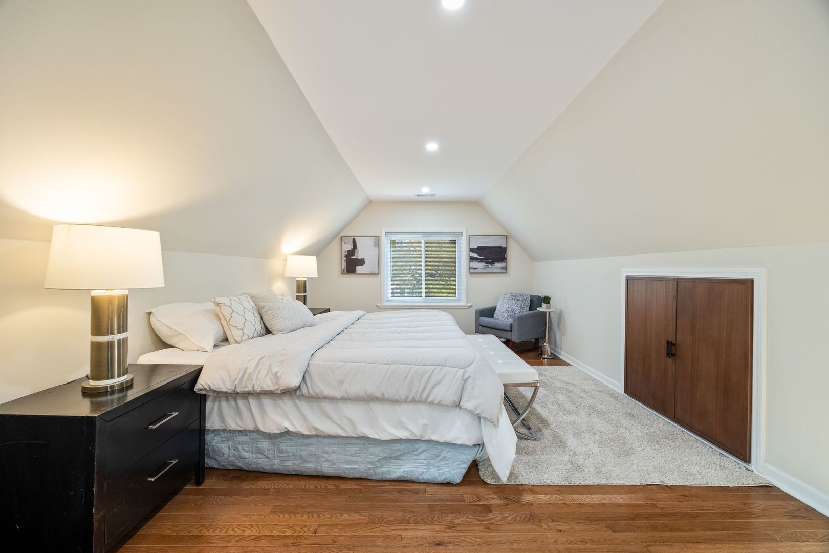 4143 North Drake Avenue Chicago IL 60618
