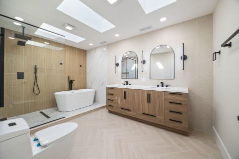 4143 North Drake Avenue Chicago IL 60618