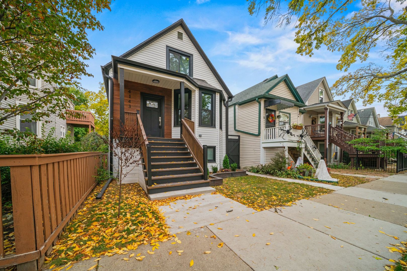 4143 North Drake Avenue Chicago IL 60618