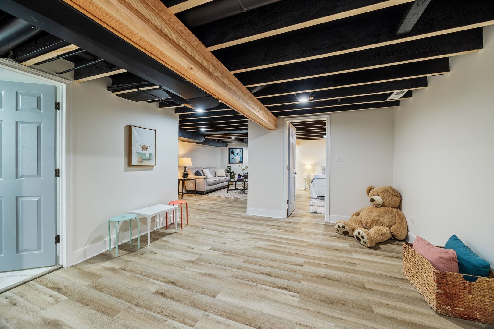 4143 North Drake Avenue Chicago IL 60618