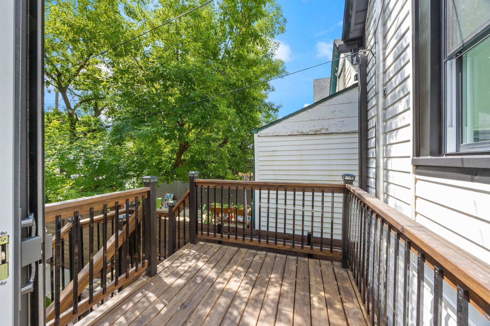 4143 North Drake Avenue Chicago IL 60618