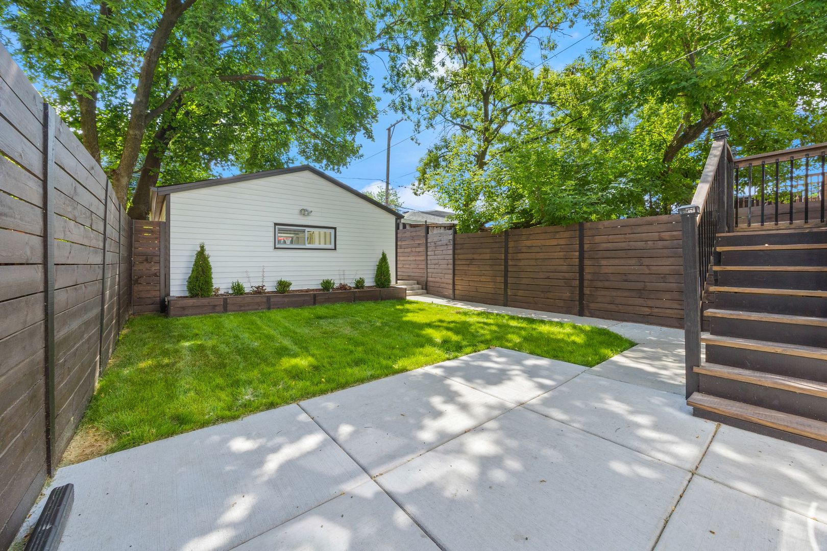 4143 North Drake Avenue Chicago IL 60618