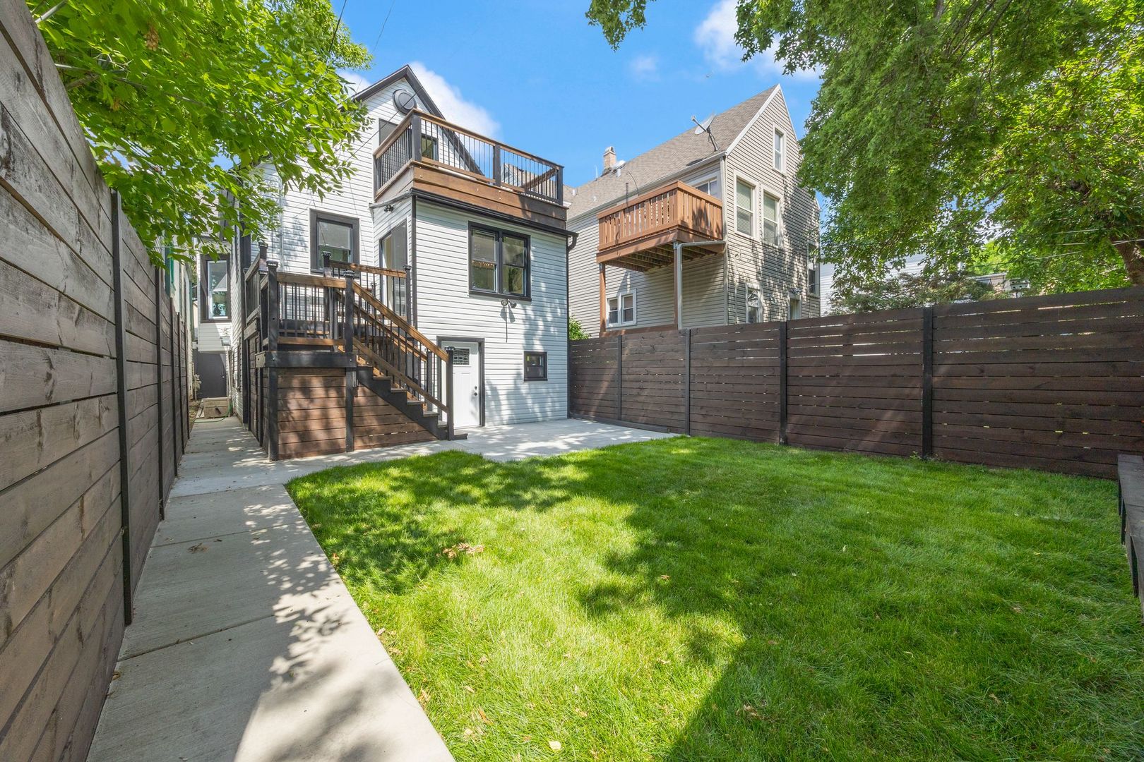 4143 North Drake Avenue Chicago IL 60618