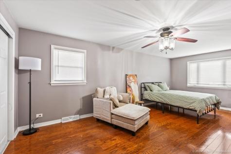 216 Leonard Street Chicago Heights IL 60411