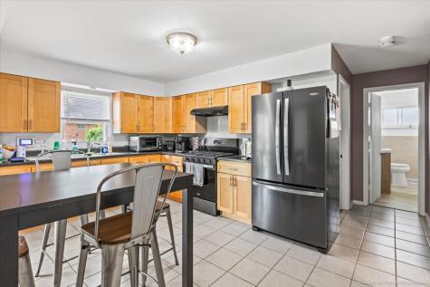 216 Leonard Street Chicago Heights IL 60411
