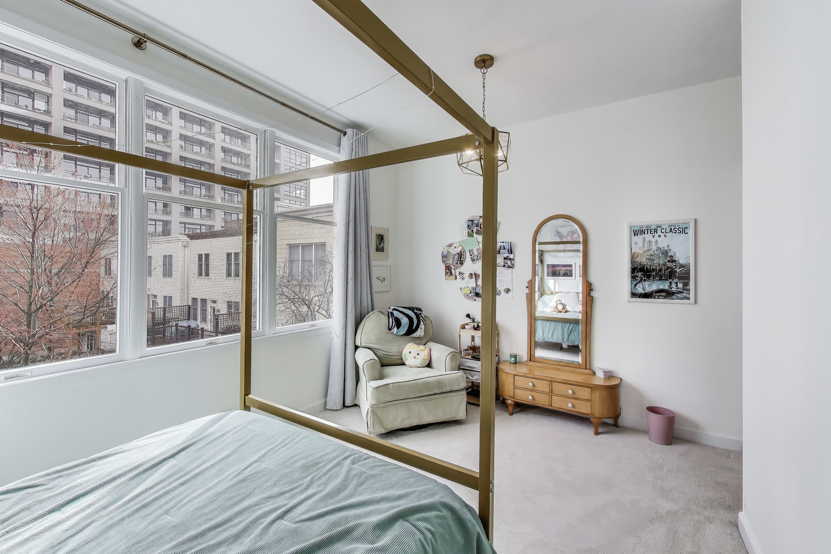 19 West 15th Street Chicago IL 60605