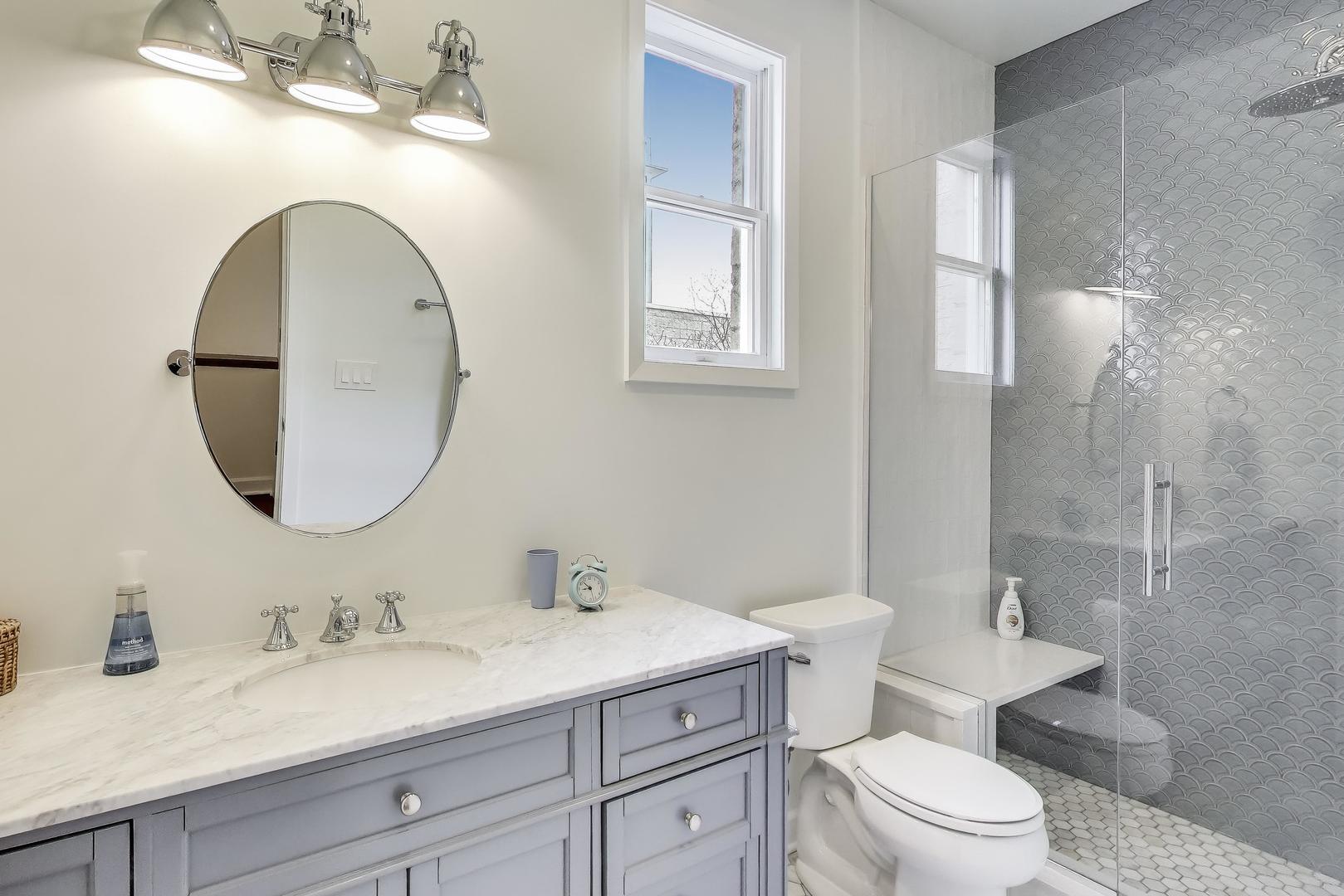 19 West 15th Street Chicago IL 60605