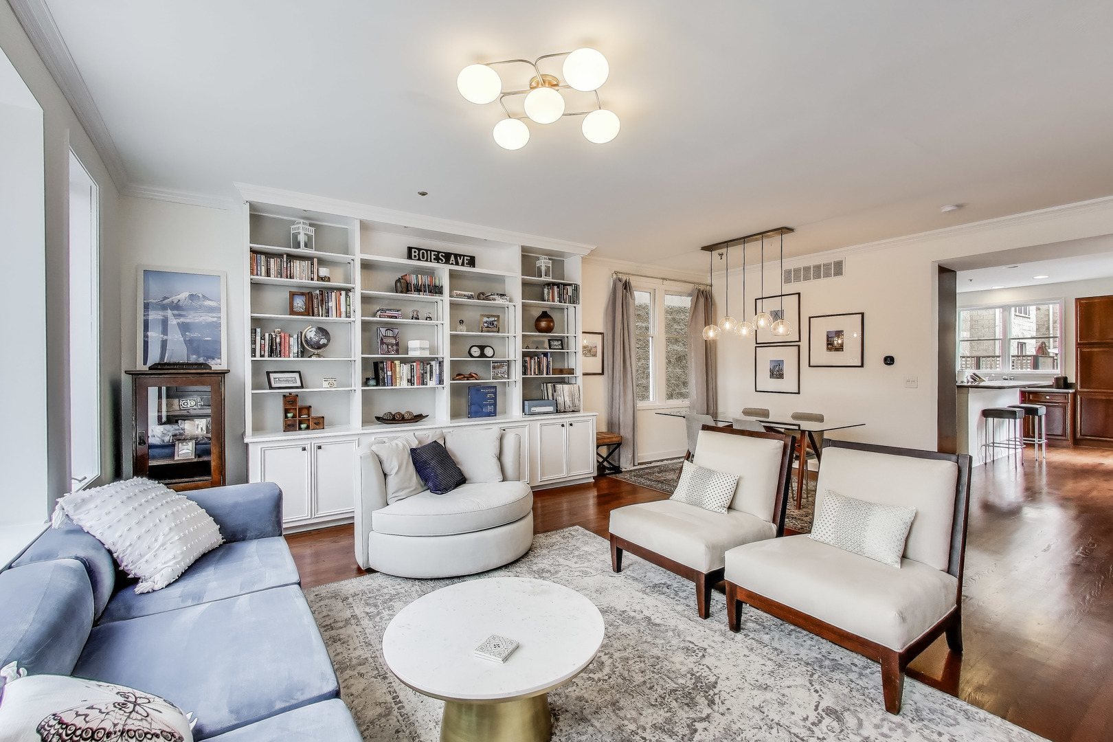 19 West 15th Street Chicago IL 60605