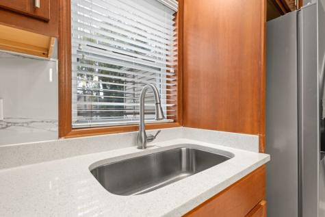 10231 South Rhodes Avenue Chicago IL 60628