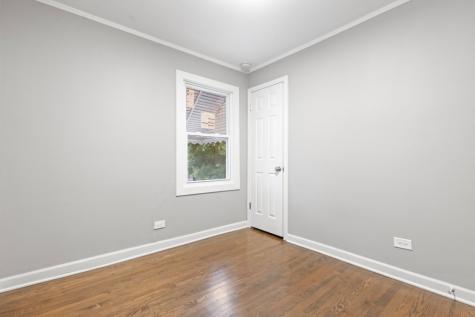10231 South Rhodes Avenue Chicago IL 60628