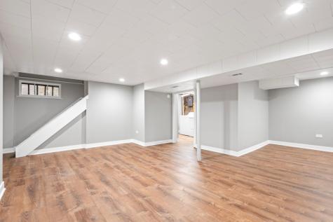 10231 South Rhodes Avenue Chicago IL 60628