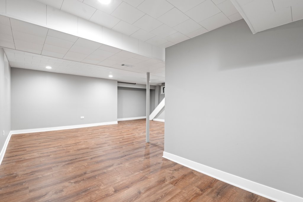 10231 South Rhodes Avenue Chicago IL 60628
