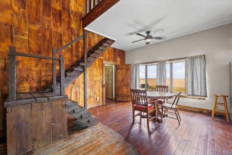 2550 East County Road 1375 Road Newman IL 61942