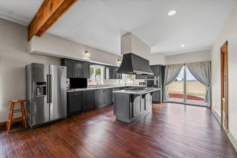 2550 East County Road 1375 Road Newman IL 61942