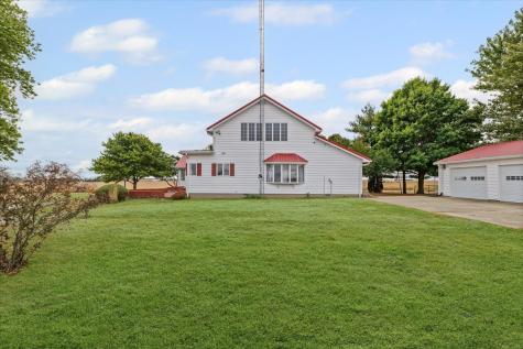 2550 East County Road 1375 Road Newman IL 61942