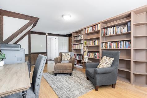 14858 Parkside Avenue Oak Forest IL 60452