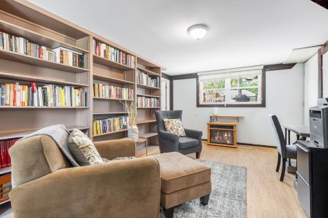 14858 Parkside Avenue Oak Forest IL 60452