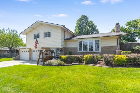 14858 Parkside Avenue Oak Forest IL 60452