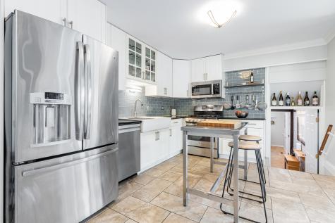 14858 Parkside Avenue Oak Forest IL 60452